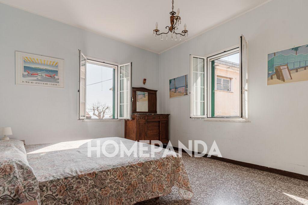 casa indipendente in vendita a Ceriale