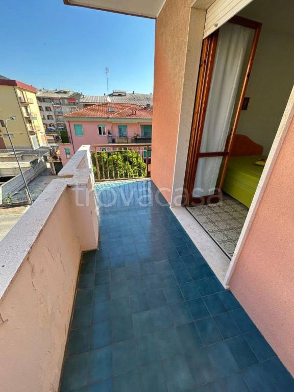 appartamento in vendita a Ceriale
