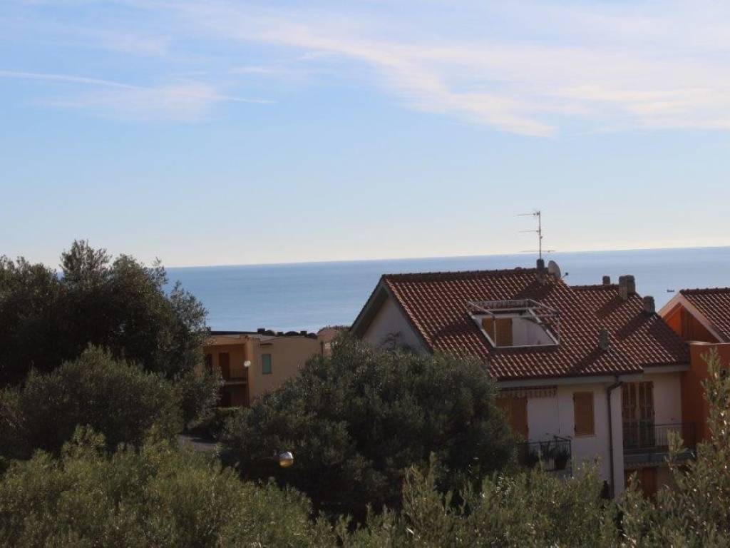 appartamento in vendita a Ceriale