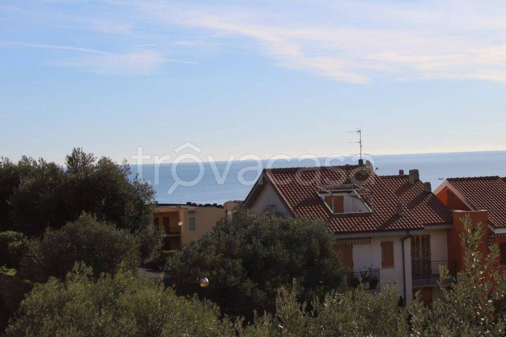 appartamento in vendita a Ceriale