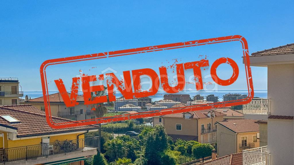 appartamento in vendita a Ceriale