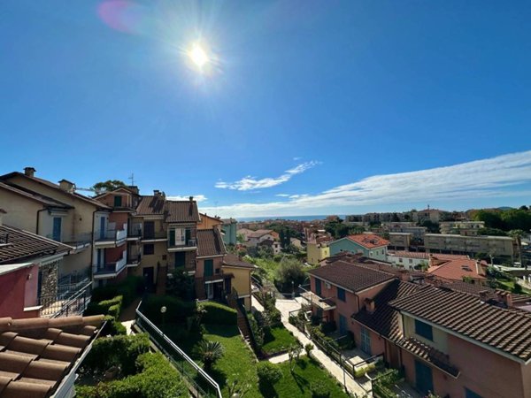 appartamento in vendita a Ceriale