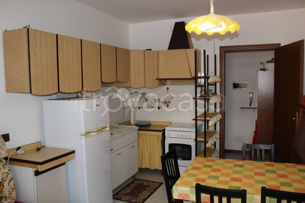 appartamento in vendita a Ceriale in zona Peagna