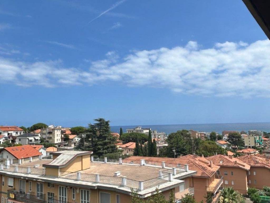 appartamento in vendita a Ceriale