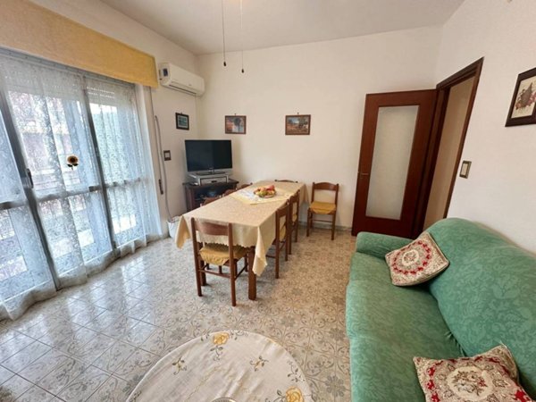 appartamento in vendita a Ceriale