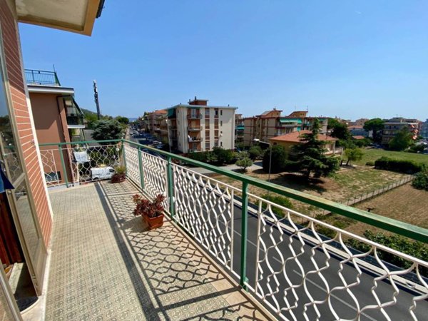 appartamento in vendita a Ceriale