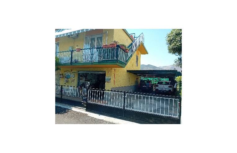 casa indipendente in vendita a Ceriale