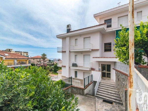 appartamento in vendita a Ceriale