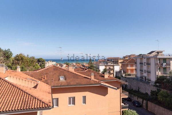 appartamento in vendita a Ceriale