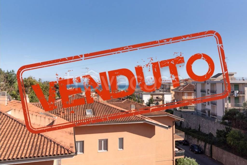 appartamento in vendita a Ceriale