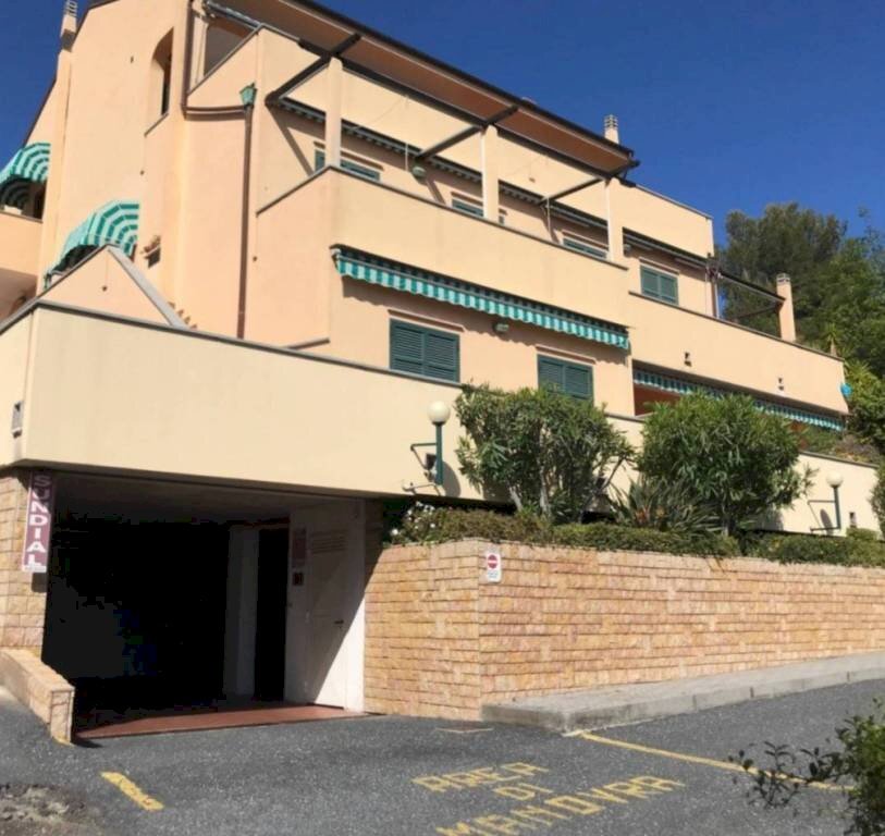 appartamento in vendita a Ceriale