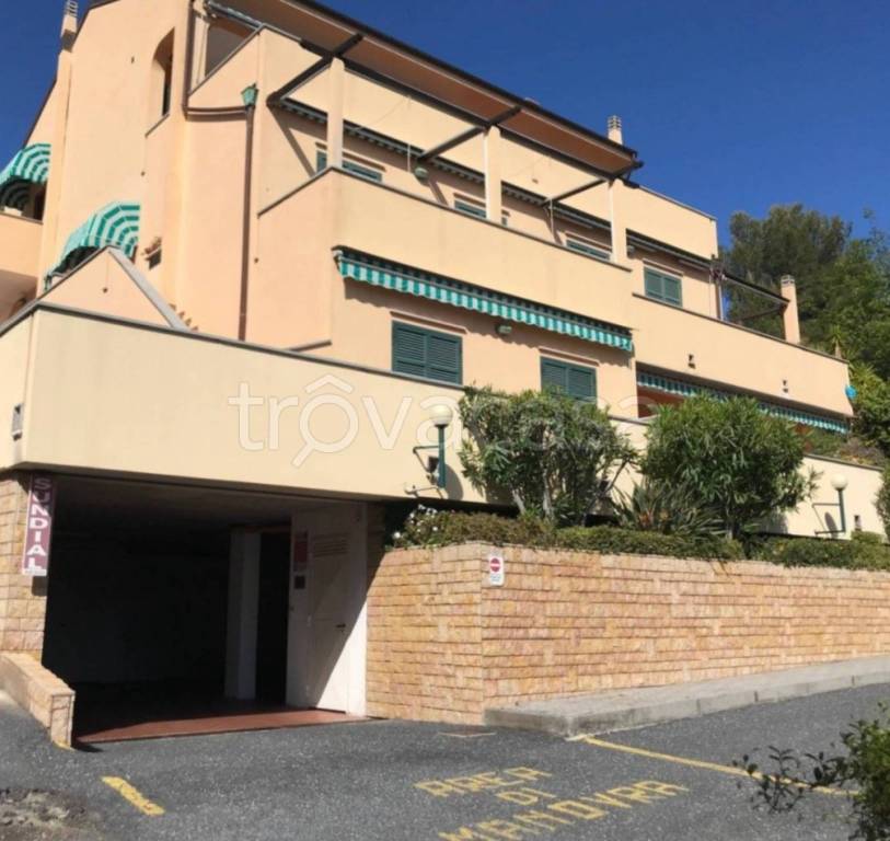 appartamento in vendita a Ceriale