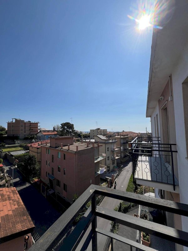 appartamento in vendita a Ceriale