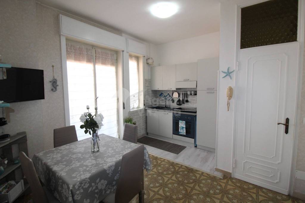 appartamento in vendita a Ceriale