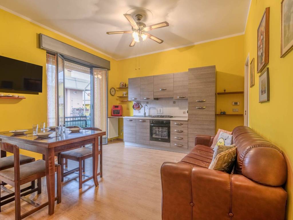 appartamento in vendita a Ceriale