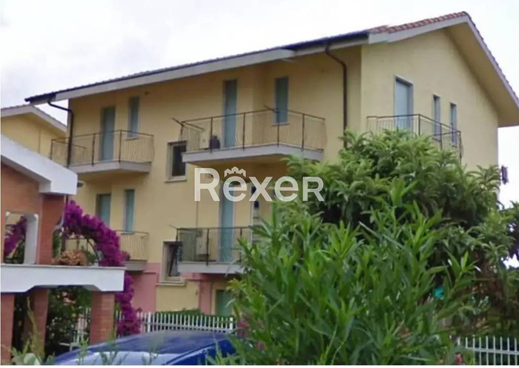 appartamento in vendita a Ceriale in zona Peagna