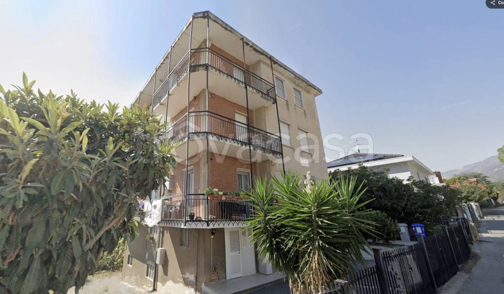 appartamento in vendita a Ceriale