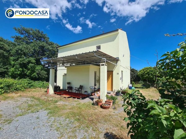 casa indipendente in vendita a Ceriale