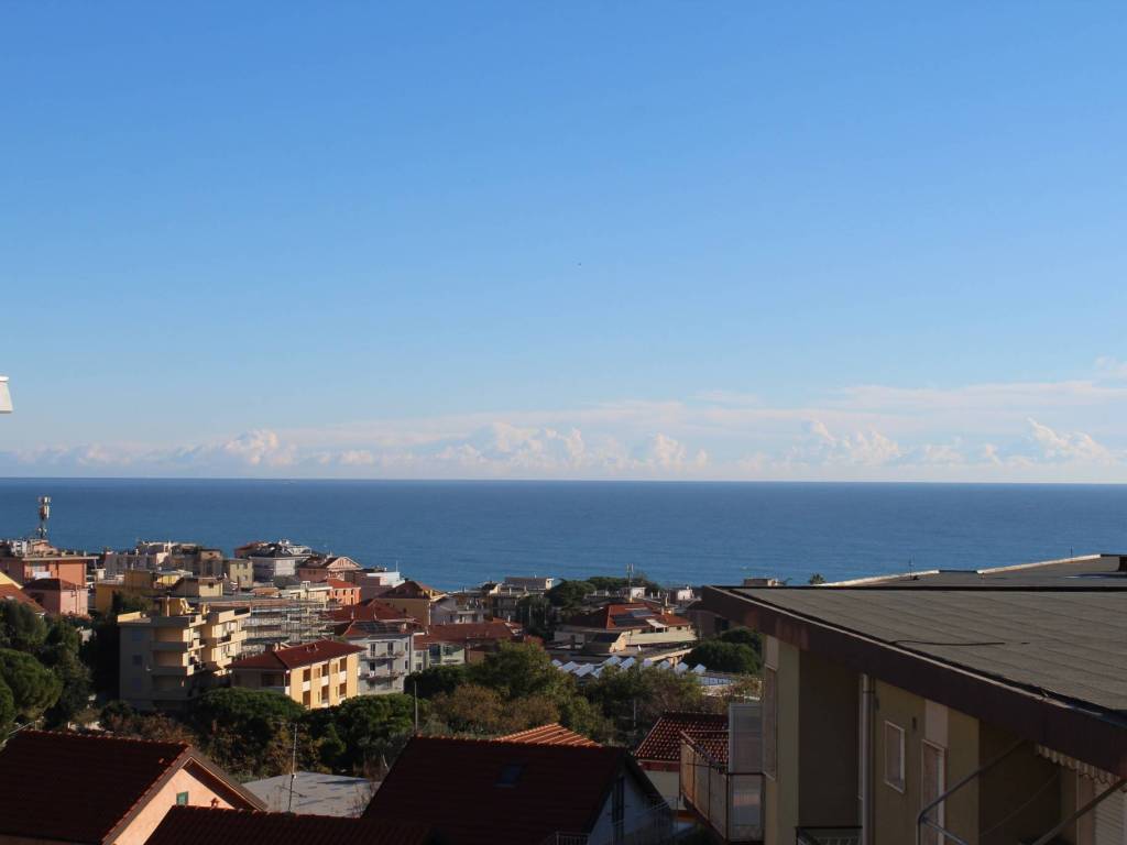 appartamento in vendita a Ceriale