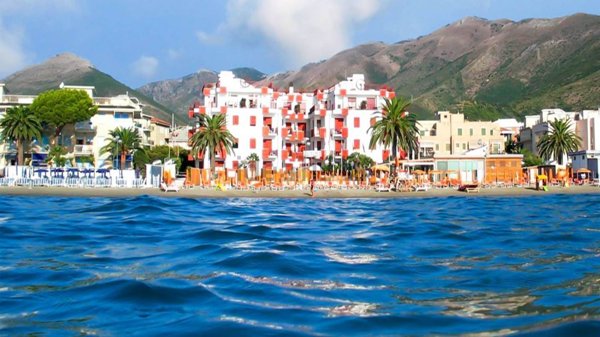 appartamento in vendita a Ceriale