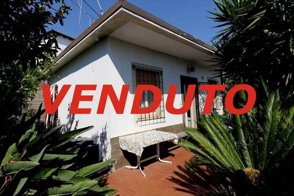 casa indipendente in vendita a Ceriale