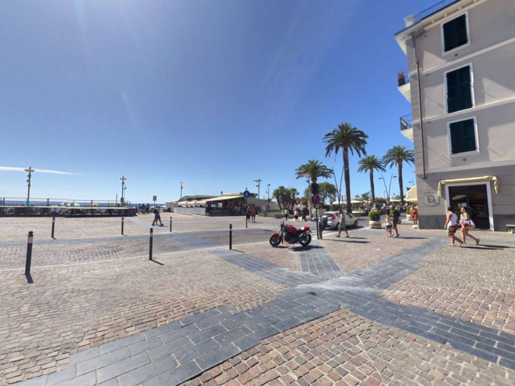 appartamento in vendita a Ceriale