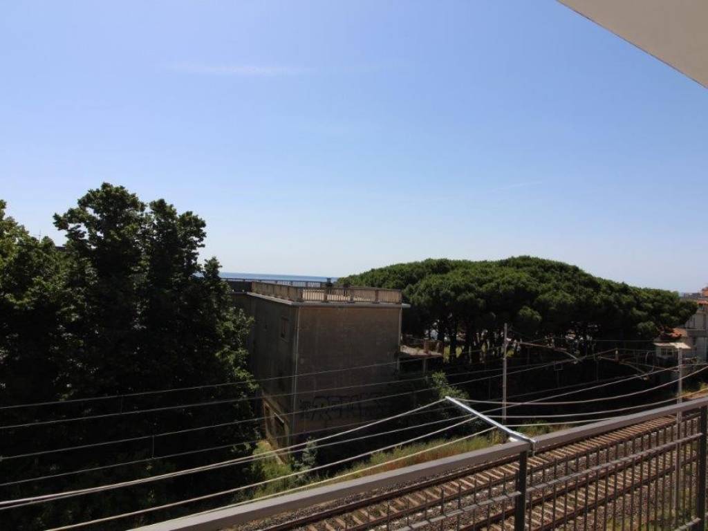 appartamento in vendita a Ceriale