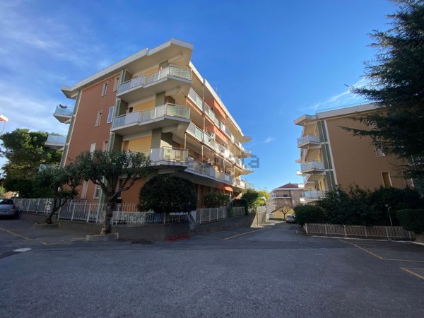 appartamento in vendita a Ceriale