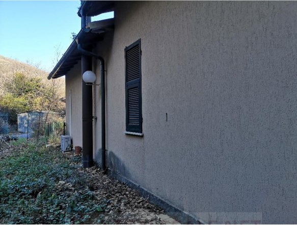 casa indipendente in vendita a Ceriale