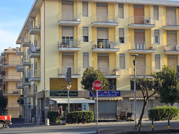 appartamento in vendita a Ceriale