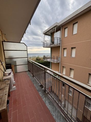 appartamento in vendita a Ceriale