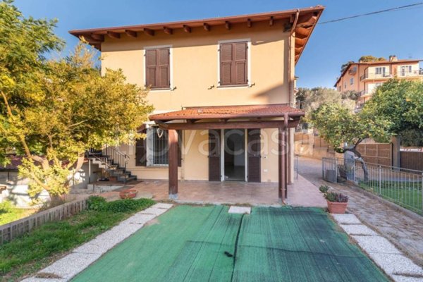 appartamento in vendita a Ceriale