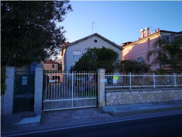 appartamento in vendita a Ceriale