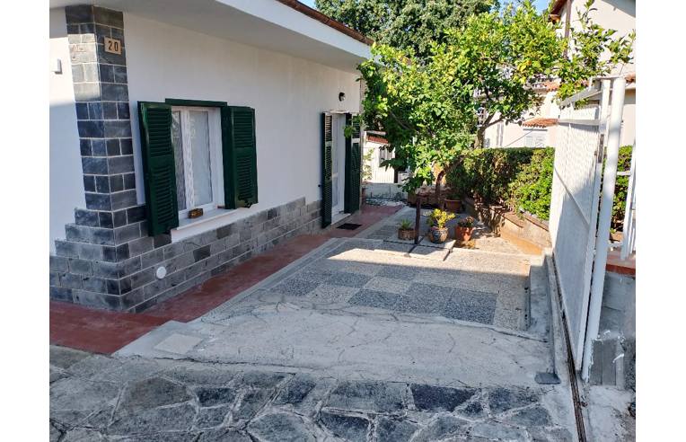 casa indipendente in vendita a Ceriale