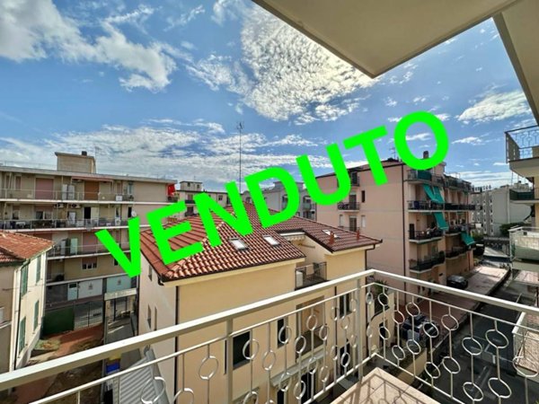 appartamento in vendita a Ceriale