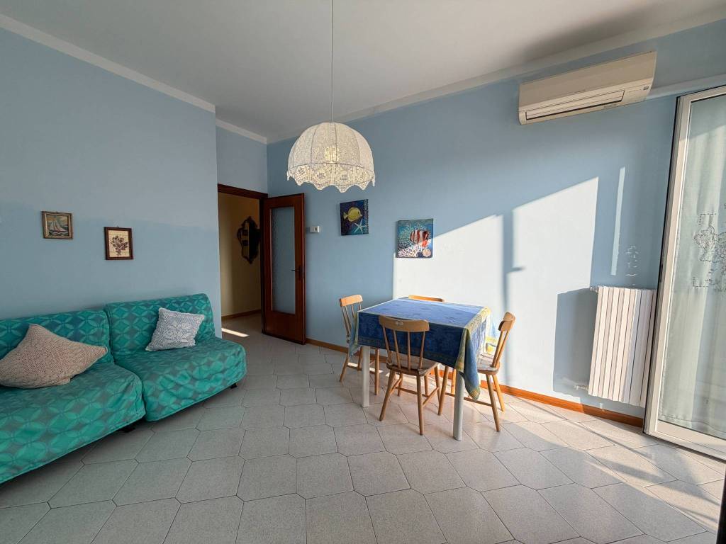 appartamento in vendita a Ceriale