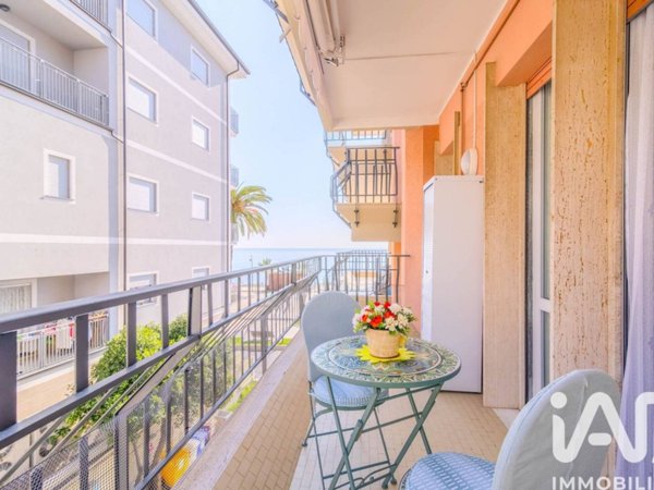 appartamento in vendita a Ceriale