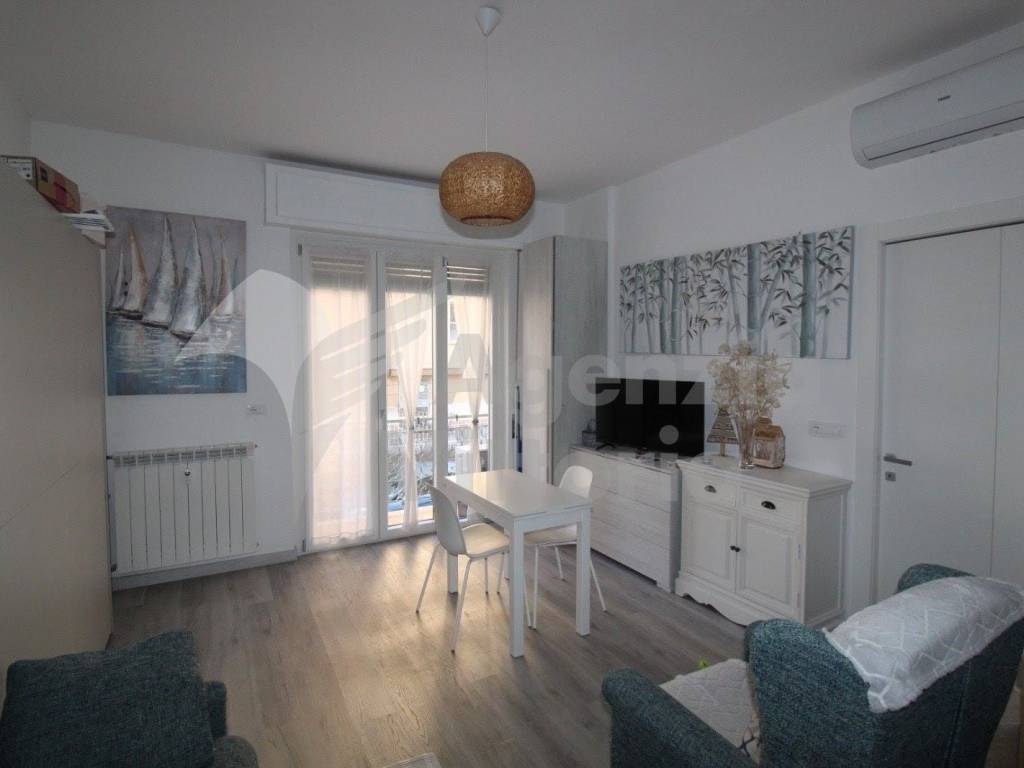 appartamento in vendita a Ceriale