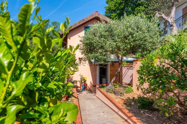 appartamento in vendita a Ceriale