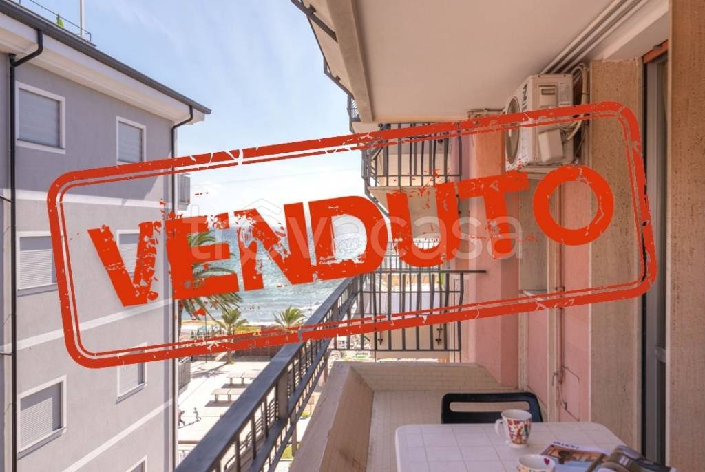 appartamento in vendita a Ceriale