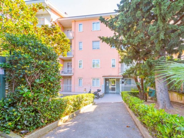 appartamento in vendita a Ceriale