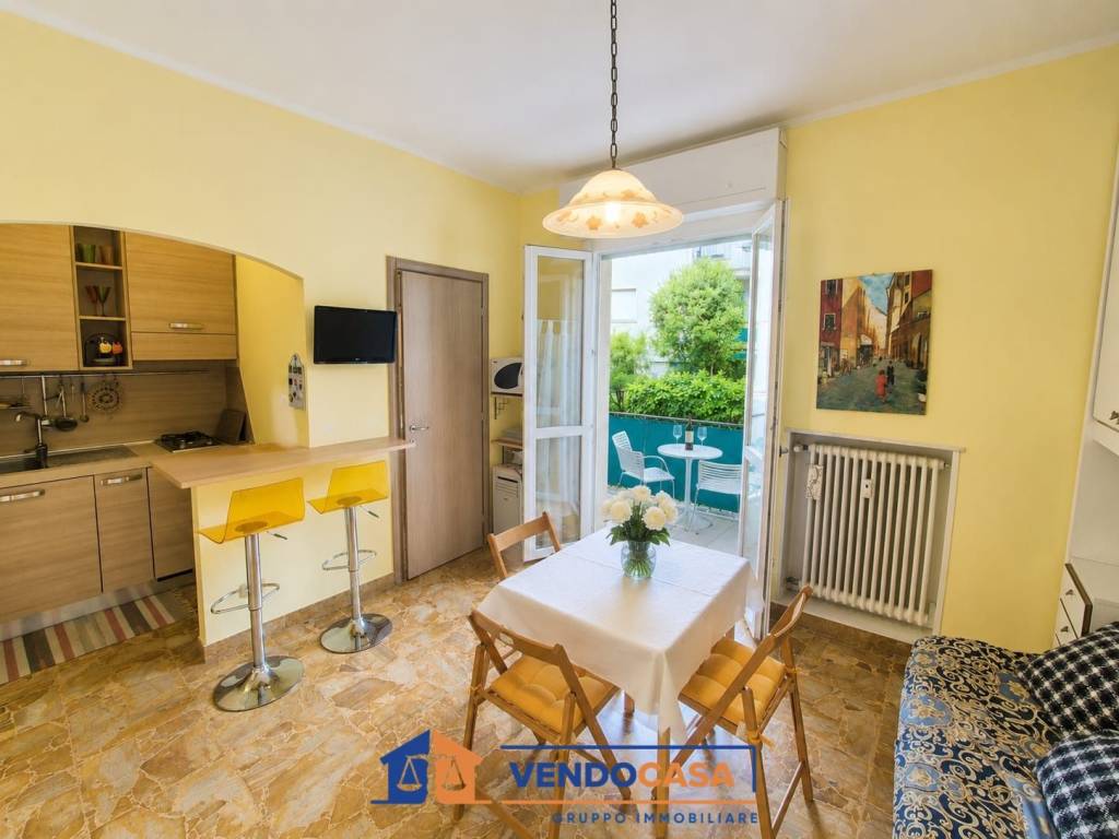 appartamento in vendita a Ceriale