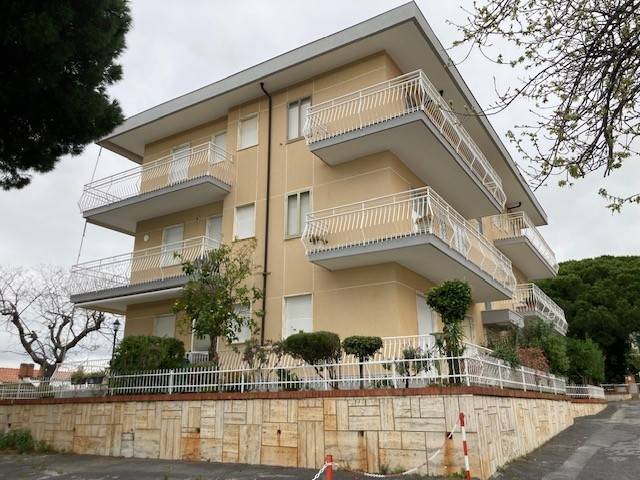 appartamento in vendita a Ceriale