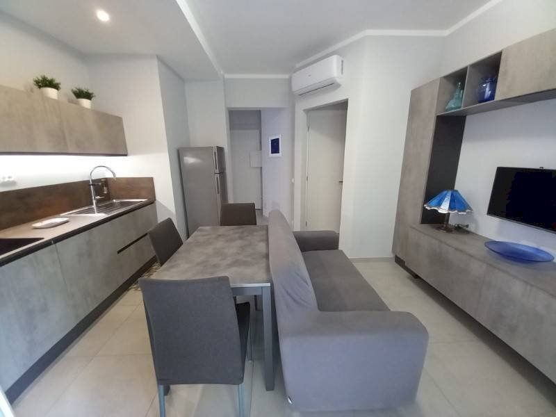 appartamento in vendita a Ceriale
