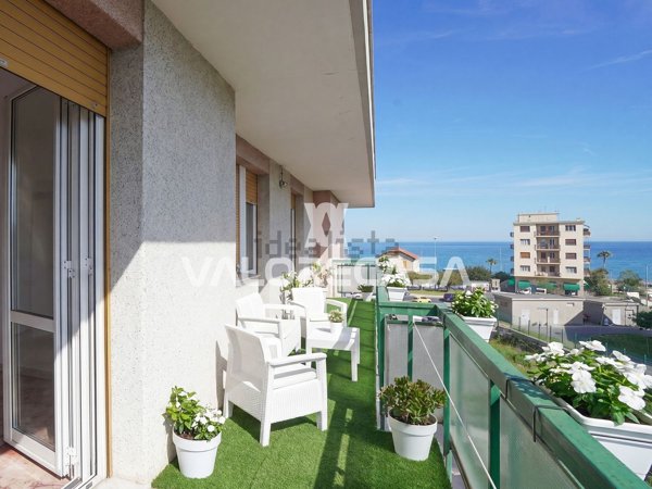 appartamento in vendita a Ceriale