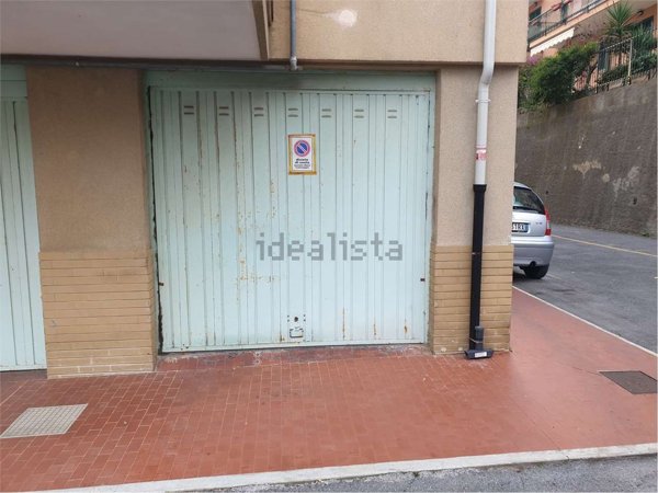 box auto in vendita a Ceriale in zona Peagna