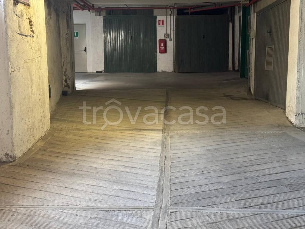 box auto in vendita a Ceriale
