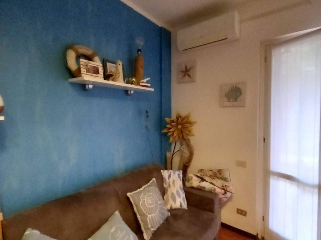 appartamento in vendita a Ceriale in zona Peagna