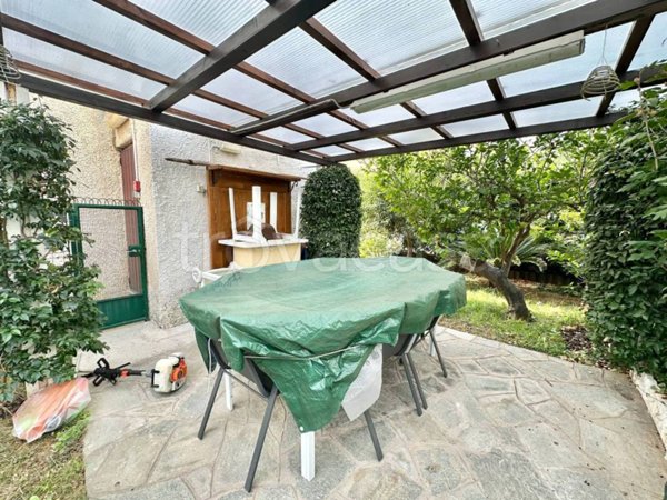 appartamento in vendita a Ceriale in zona Peagna