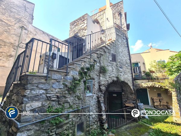 appartamento in vendita a Cisano sul Neva in zona Conscente